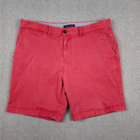 Tommy Hilfiger Mens Shorts Size 36 Red Chino Flat Front Pockets - Picture 1 of 14